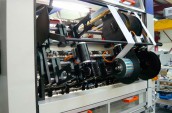 Easy access for foil roll handling